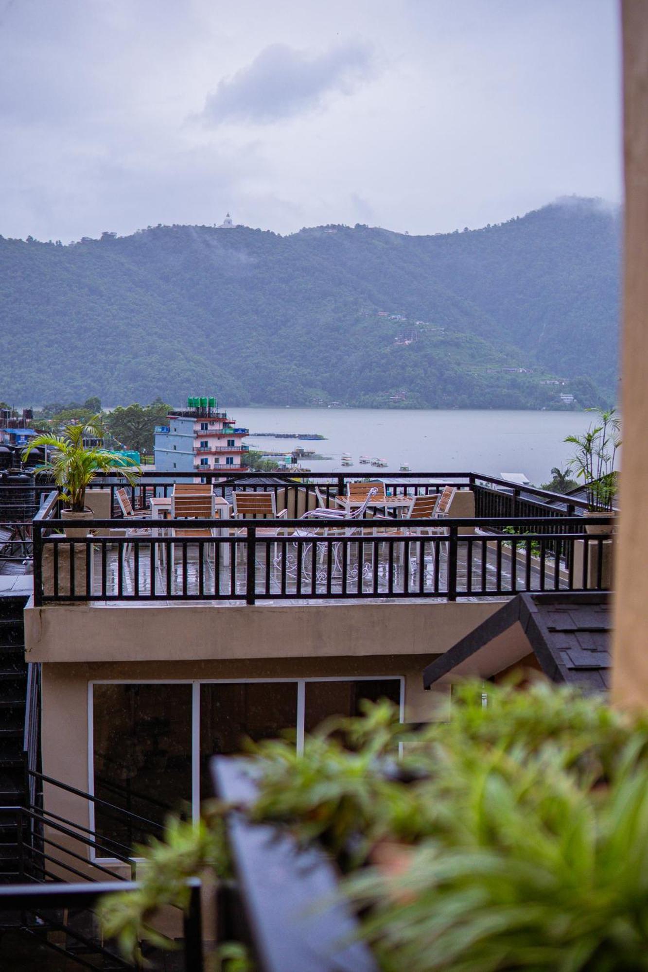Pokhara Boutique Hotel Exterior foto