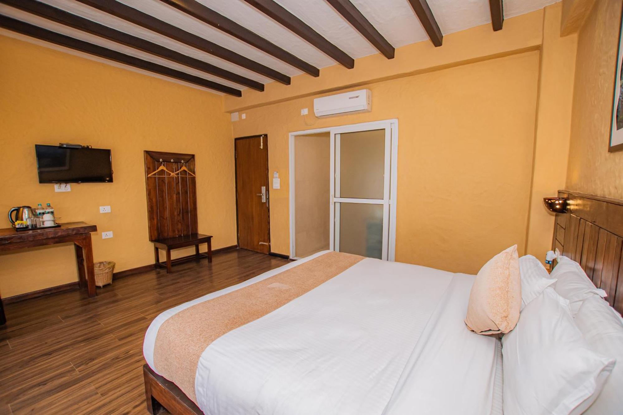 Pokhara Boutique Hotel Exterior foto
